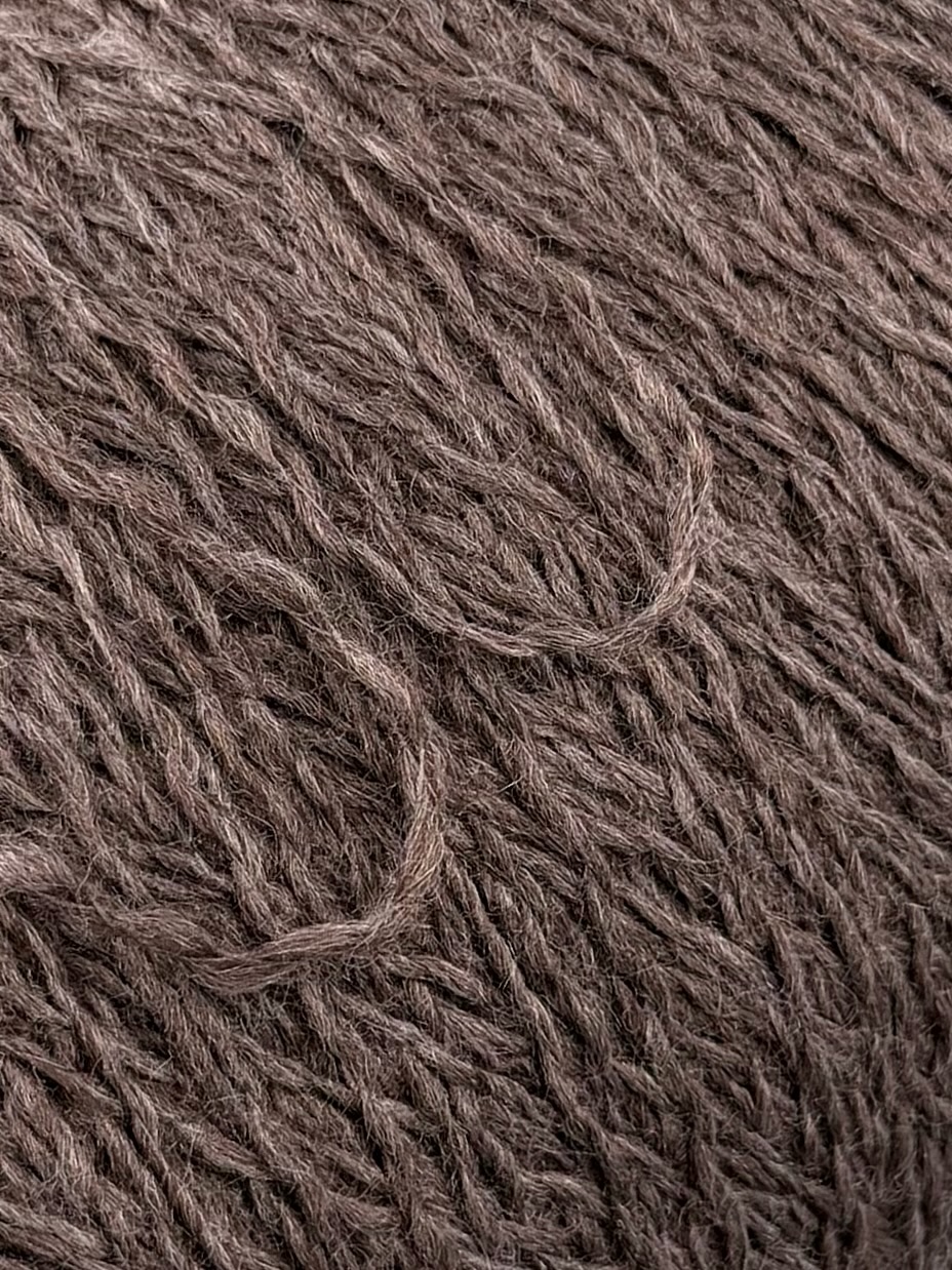 HF Filati Art. Domino 260 m / 100 g – Bouclé Garn aus Wolle col. Mittelbraunes Taupe